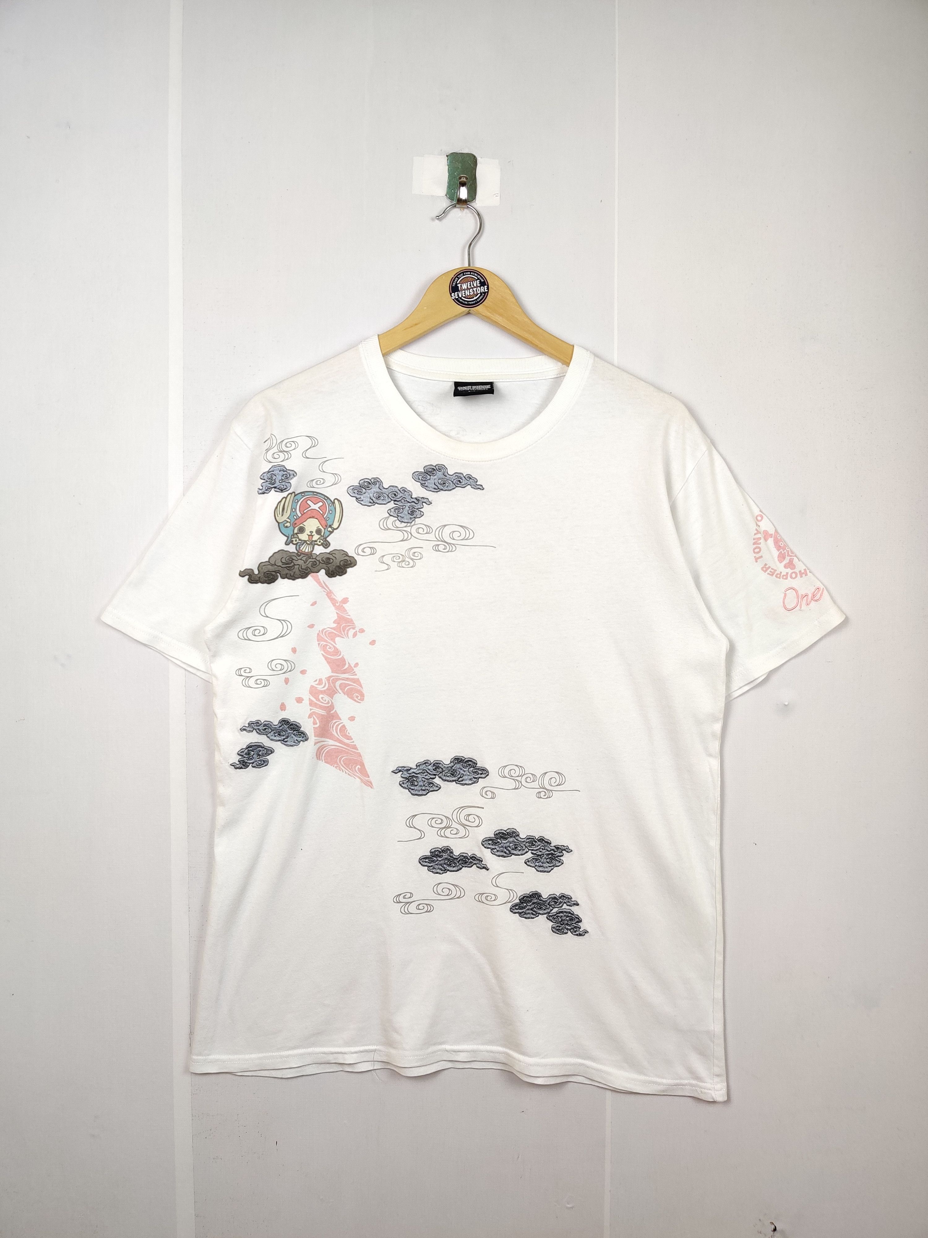 One Piece Vintage One Piece Tony Tony Chopper Anima Tee Tshirt Size US L / EU 52-54 / 3 - 1 Thumbnail