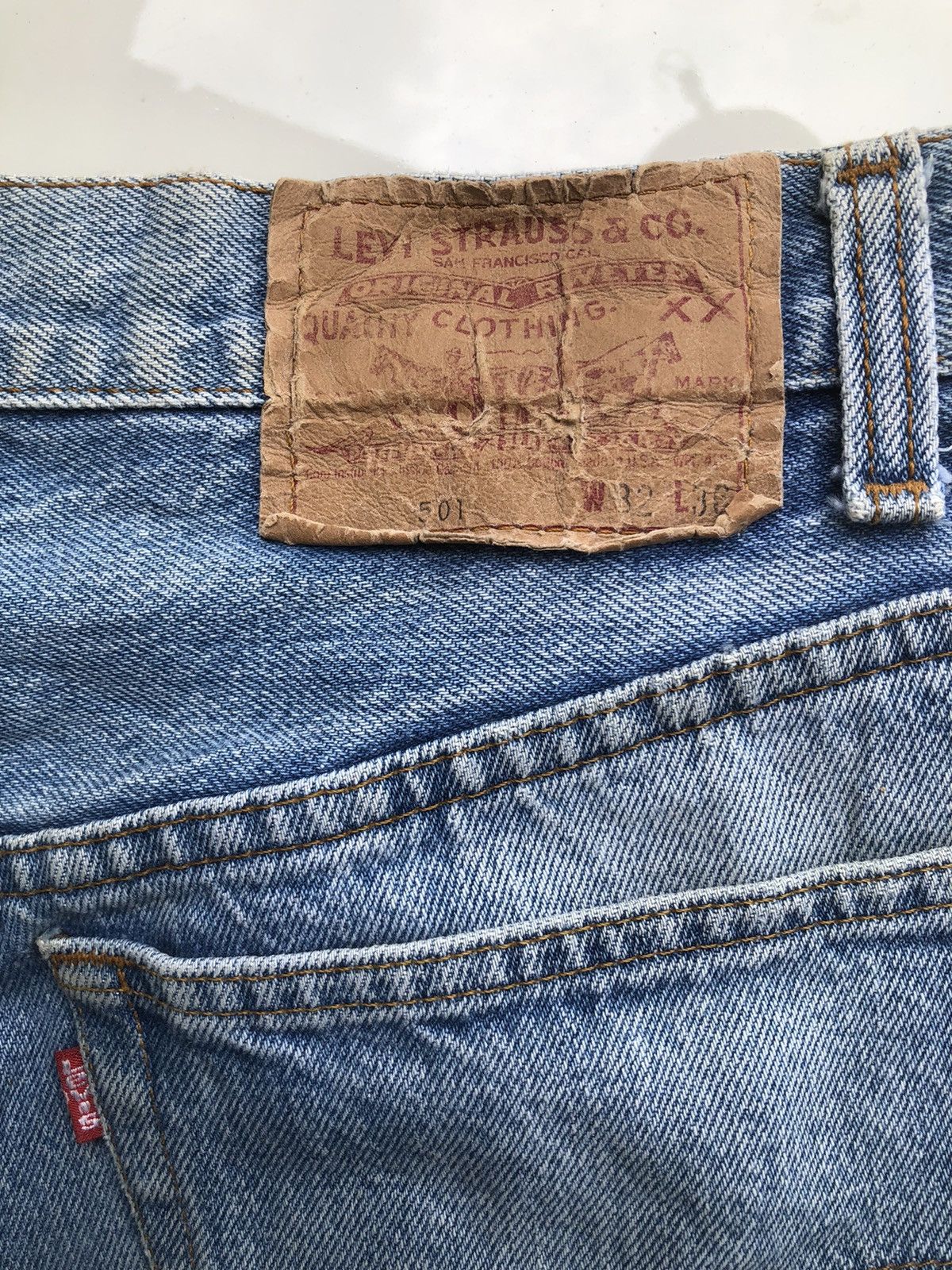 Jean Rare🔥Vintage 80s Levis 501 Light Wash Denim Jeans Size US 32 / EU 48 - 8 Thumbnail