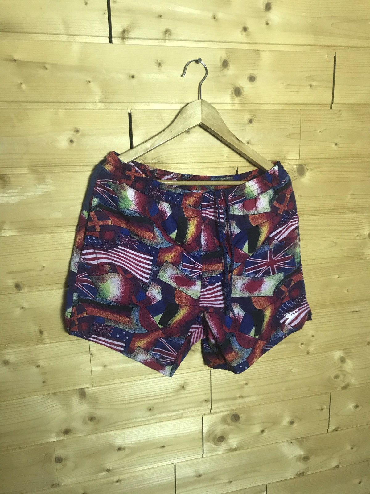 Speedo Vintage Speedo big logo over print shorts Size US 32 / EU 48 - 2 Thumbnail