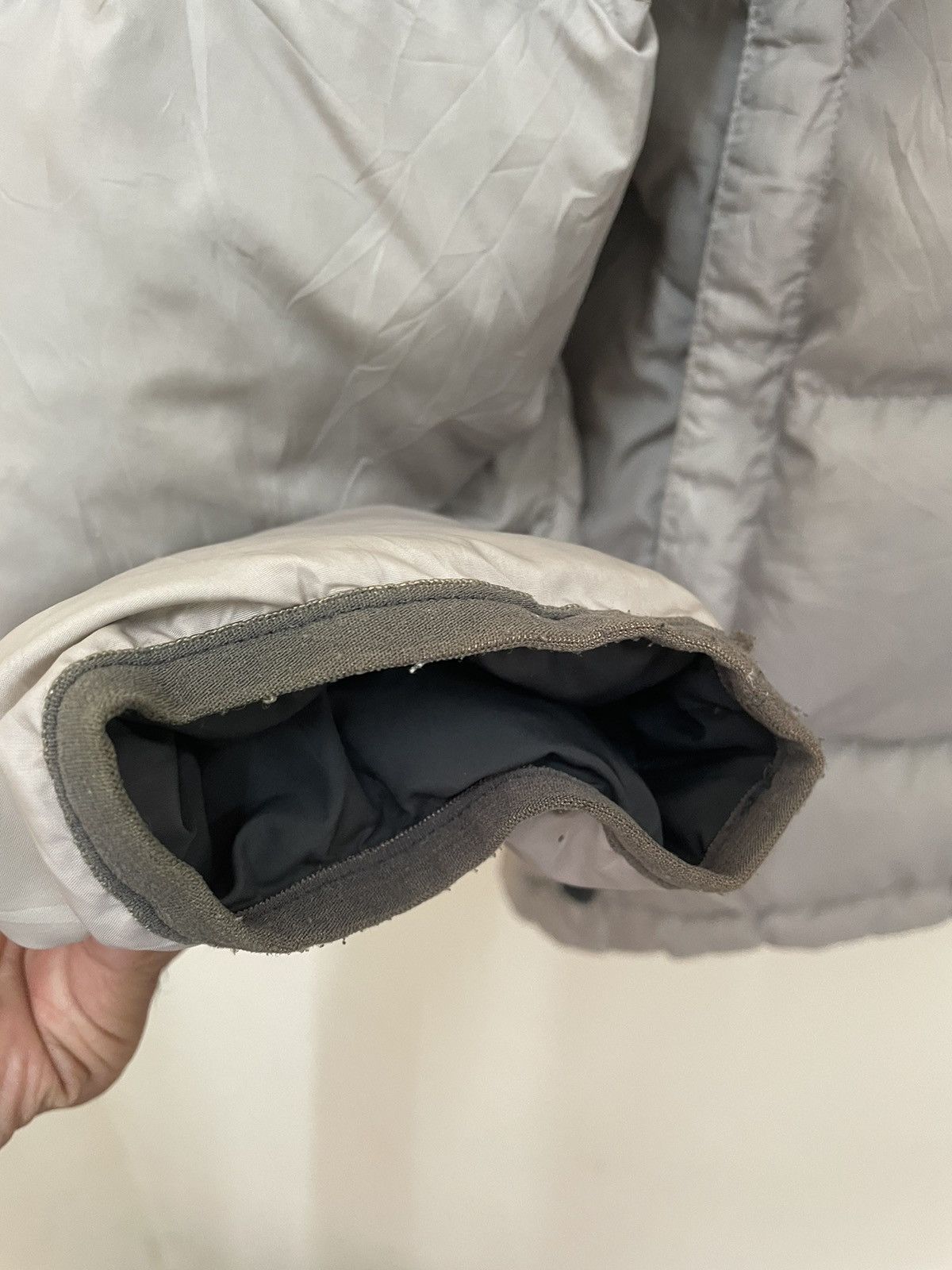 The North Face The North Face 550 Puffer Jacket Size US L / EU 52-54 / 3 - 9 Thumbnail