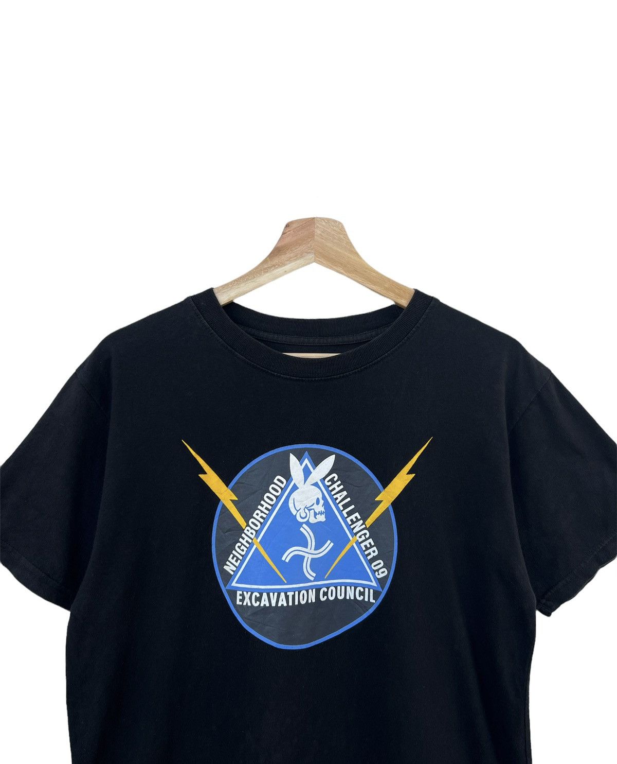 Neighborhood Neighbourhood x Challenger 09 Excavation Council Tee Size US M / EU 48-50 / 2 - 2 Thumbnail