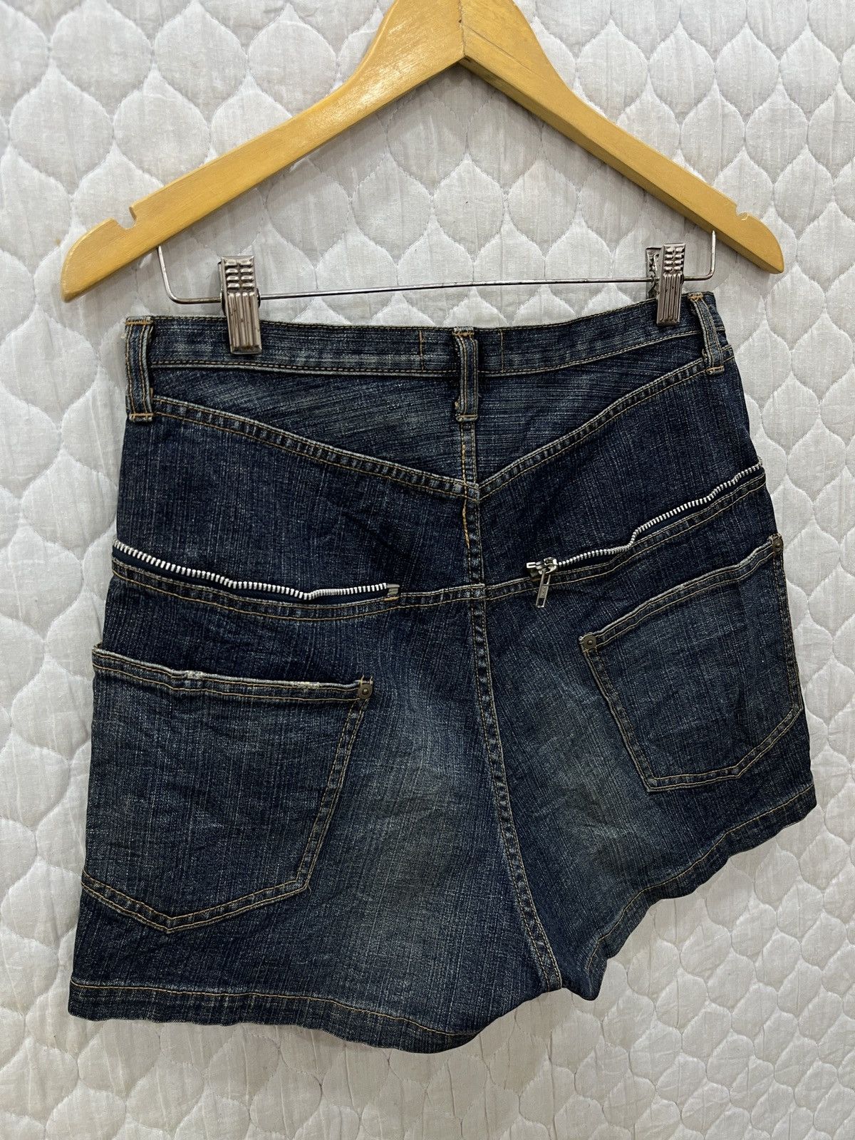 Issey Miyake (Ooo). ZUCCA HYPEBEAST SHORTS Size 30" / US 8 / IT 44 - 6 Thumbnail