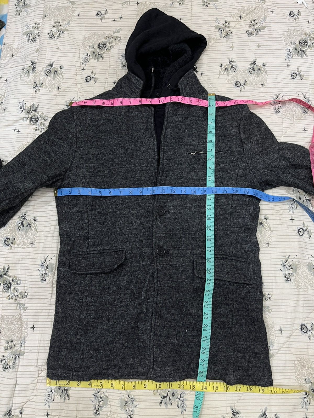 In The Attic (Kkk). IN THE ATTIC JAPANESE HYPEBEAST HOODIE JACKET Size US M / EU 48-50 / 2 - 12 Thumbnail