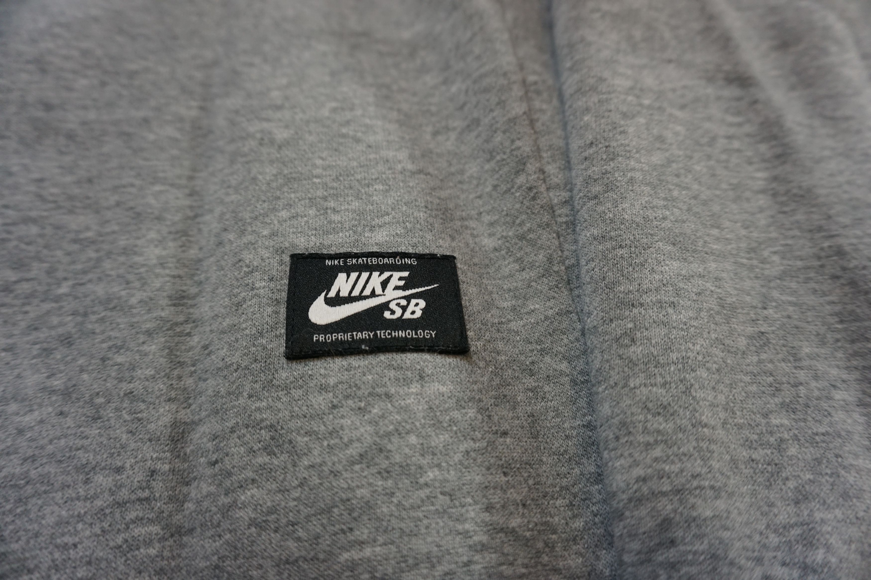 Nike Nike SB crewneck sweater / grey / orange Size US S / EU 44-46 / 1 - 5 Thumbnail
