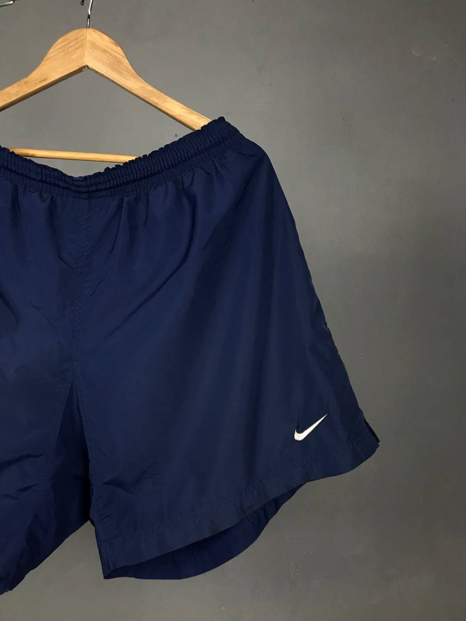 Nike × Vintage Nike swoosh streetwear vintage shorts Size US 36 / EU 52 - 2 Thumbnail