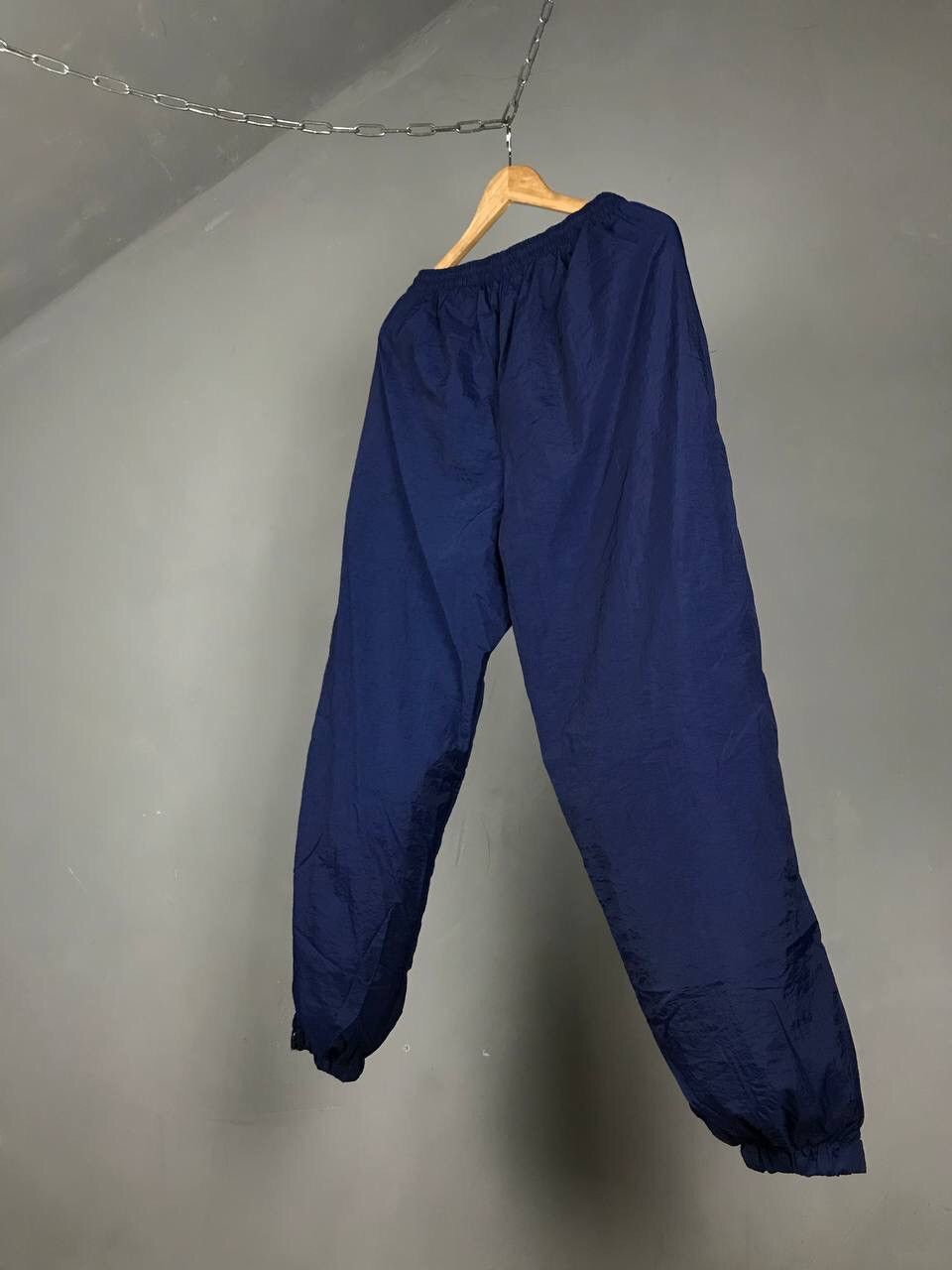Nike × Vintage Nike swoosh streetwear vintage nylon sweatpants Size US 36 / EU 52 - 8 Thumbnail