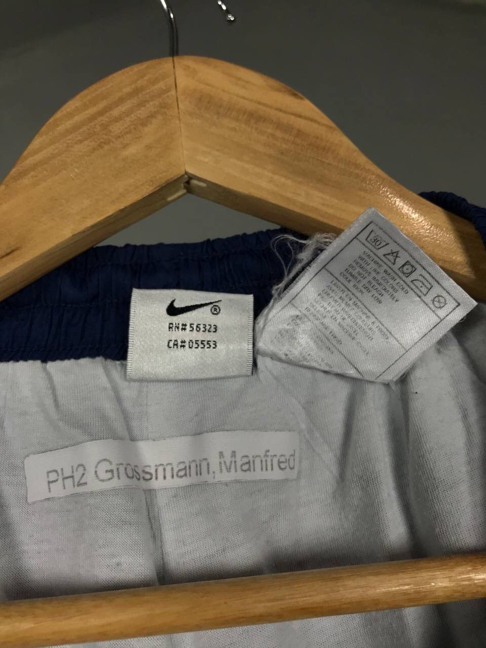 Nike × Vintage Nike swoosh streetwear vintage nylon sweatpants Size US 36 / EU 52 - 3 Thumbnail