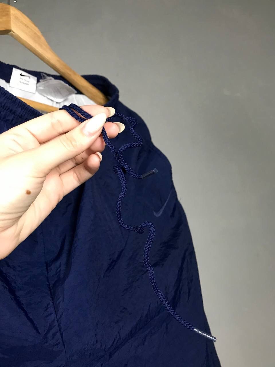 Nike × Vintage Nike swoosh streetwear vintage nylon sweatpants Size US 36 / EU 52 - 6 Thumbnail