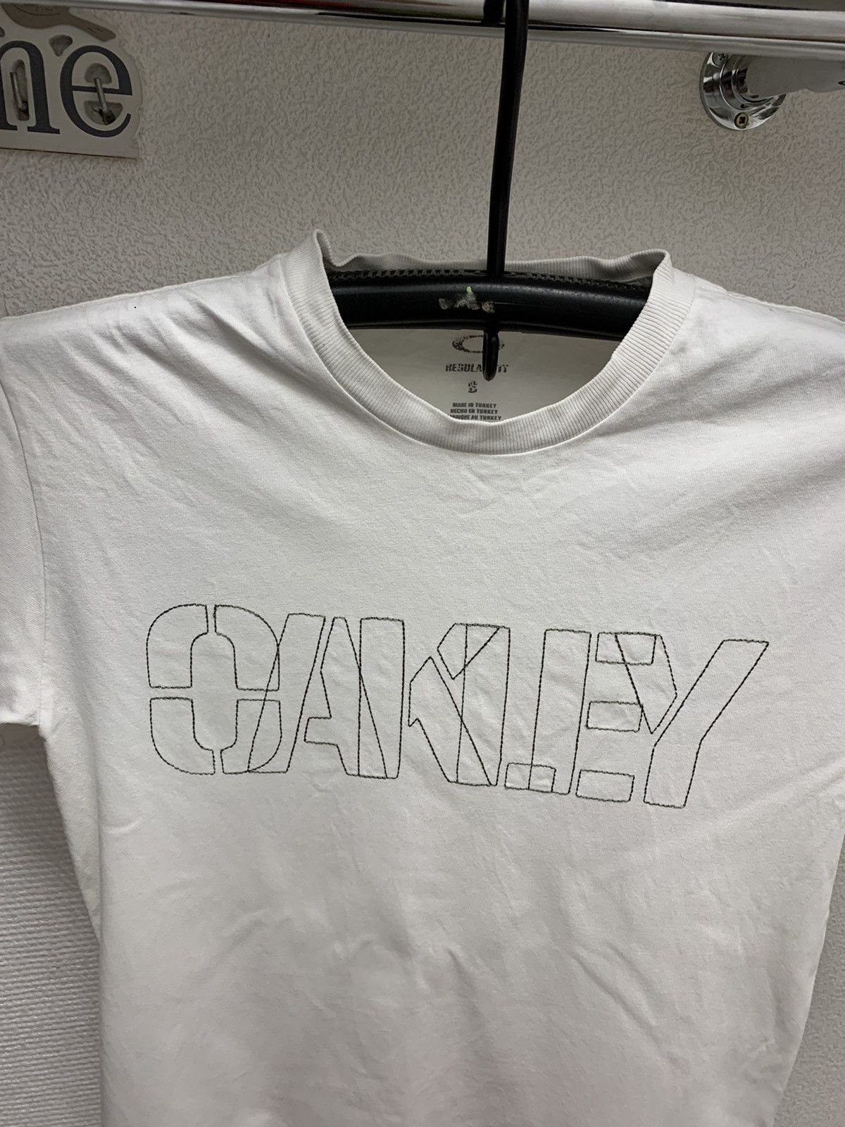 Oakley Oakley vintage white t-shirt big logo S-M Size US M / EU 48-50 / 2 - 2 Thumbnail