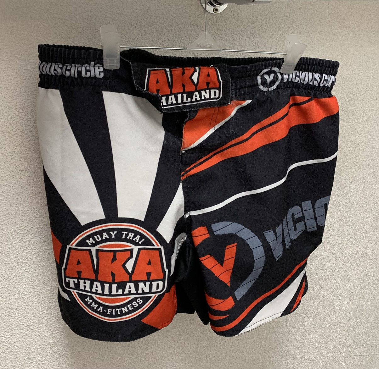 Aka Thailand MMA fitness MuayThai Thai boxing shorts 32 M sz