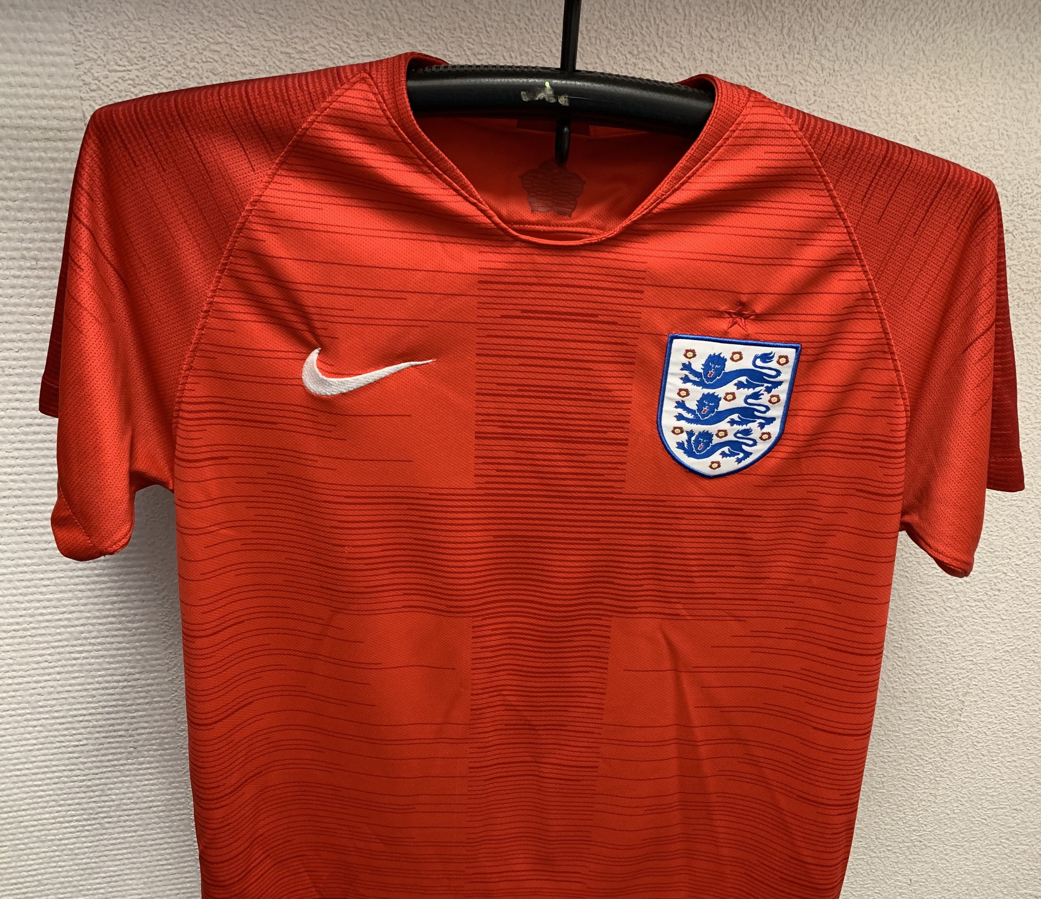 Nike England Nike soccer jersey M size red 2019 Size US M / EU 48-50 / 2 - 2 Thumbnail