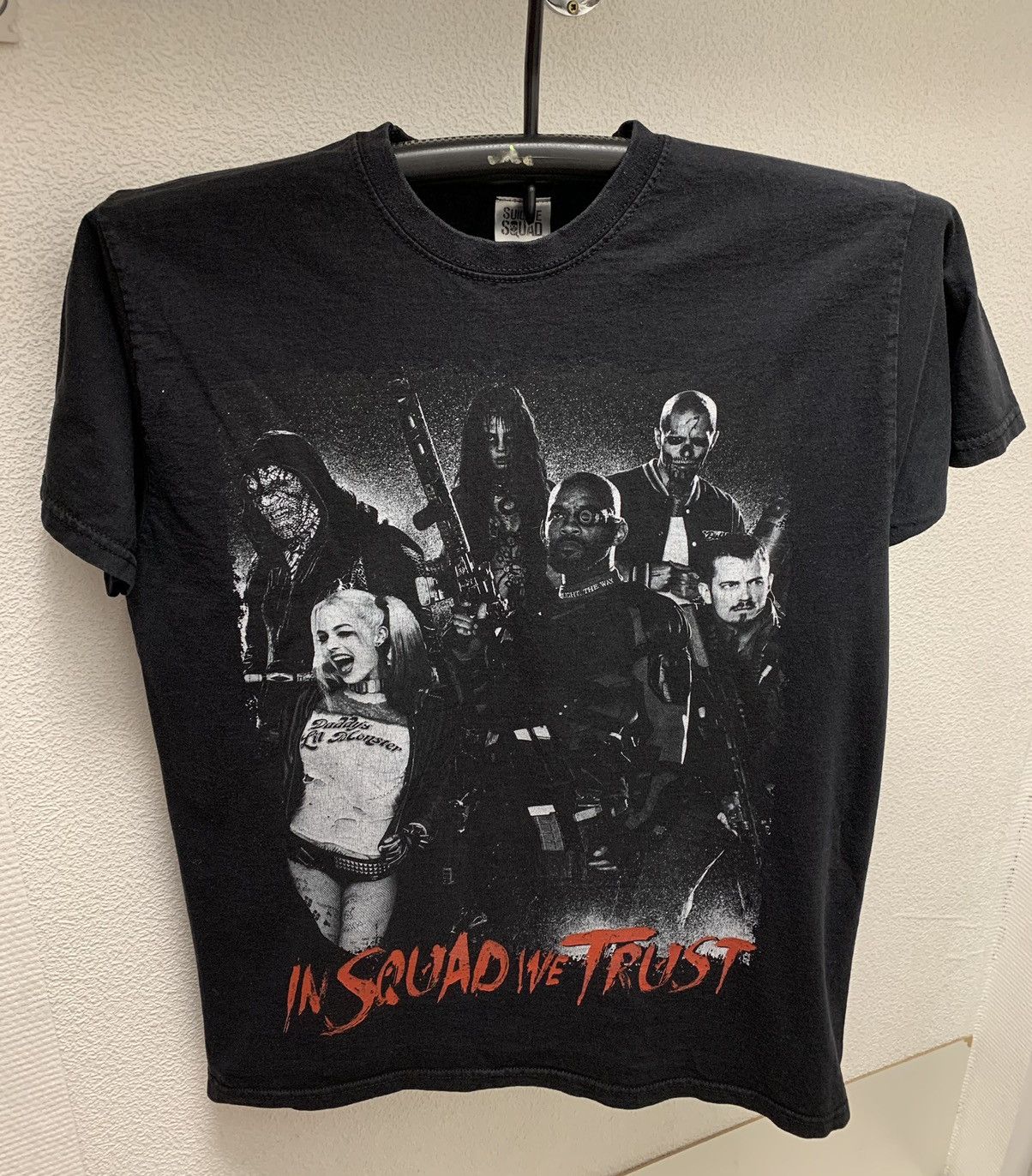 Vintage Suicide squad we trust movie vintage big logo t-shirt M sz Size US M / EU 48-50 / 2 - 1 Thumbnail
