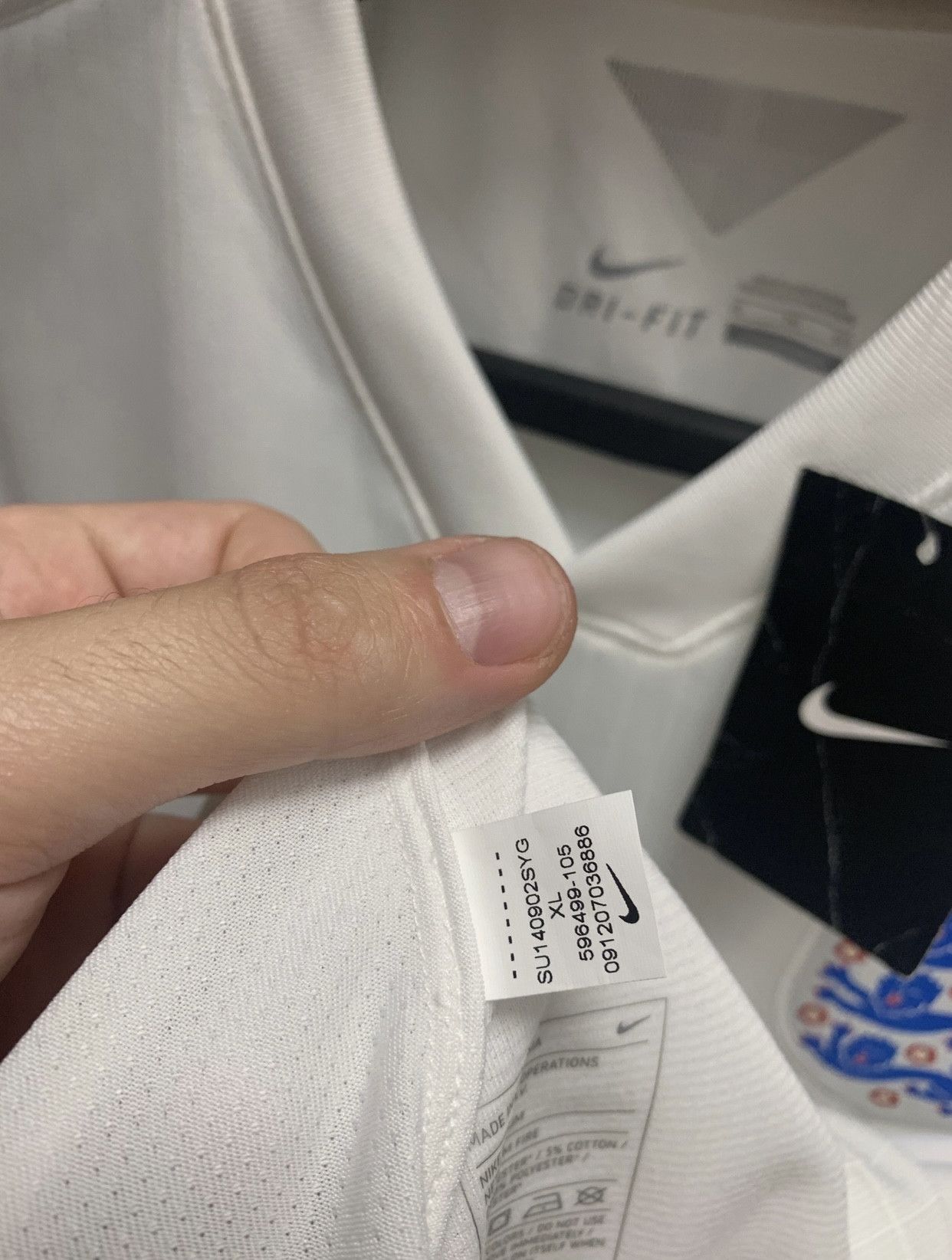 Nike England Nike soccer jersey 19 Xl white new with tags Size US XL / EU 56 / 4 - 5 Thumbnail