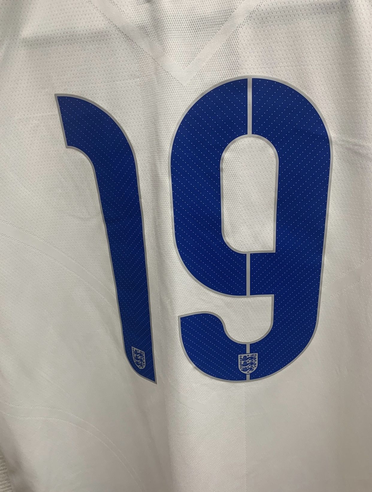Nike England Nike soccer jersey 19 Xl white new with tags Size US XL / EU 56 / 4 - 8 Thumbnail
