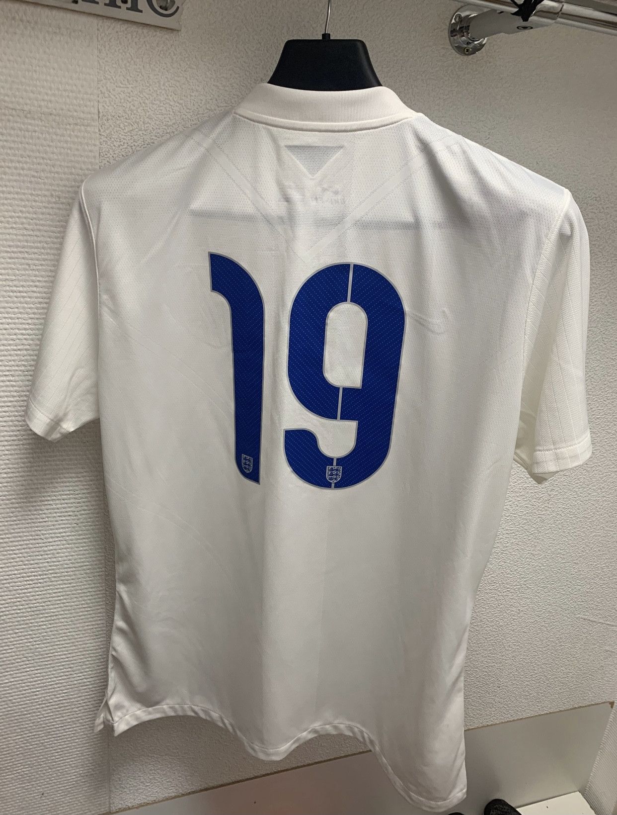 Nike England Nike soccer jersey 19 Xl white new with tags Size US XL / EU 56 / 4 - 7 Thumbnail