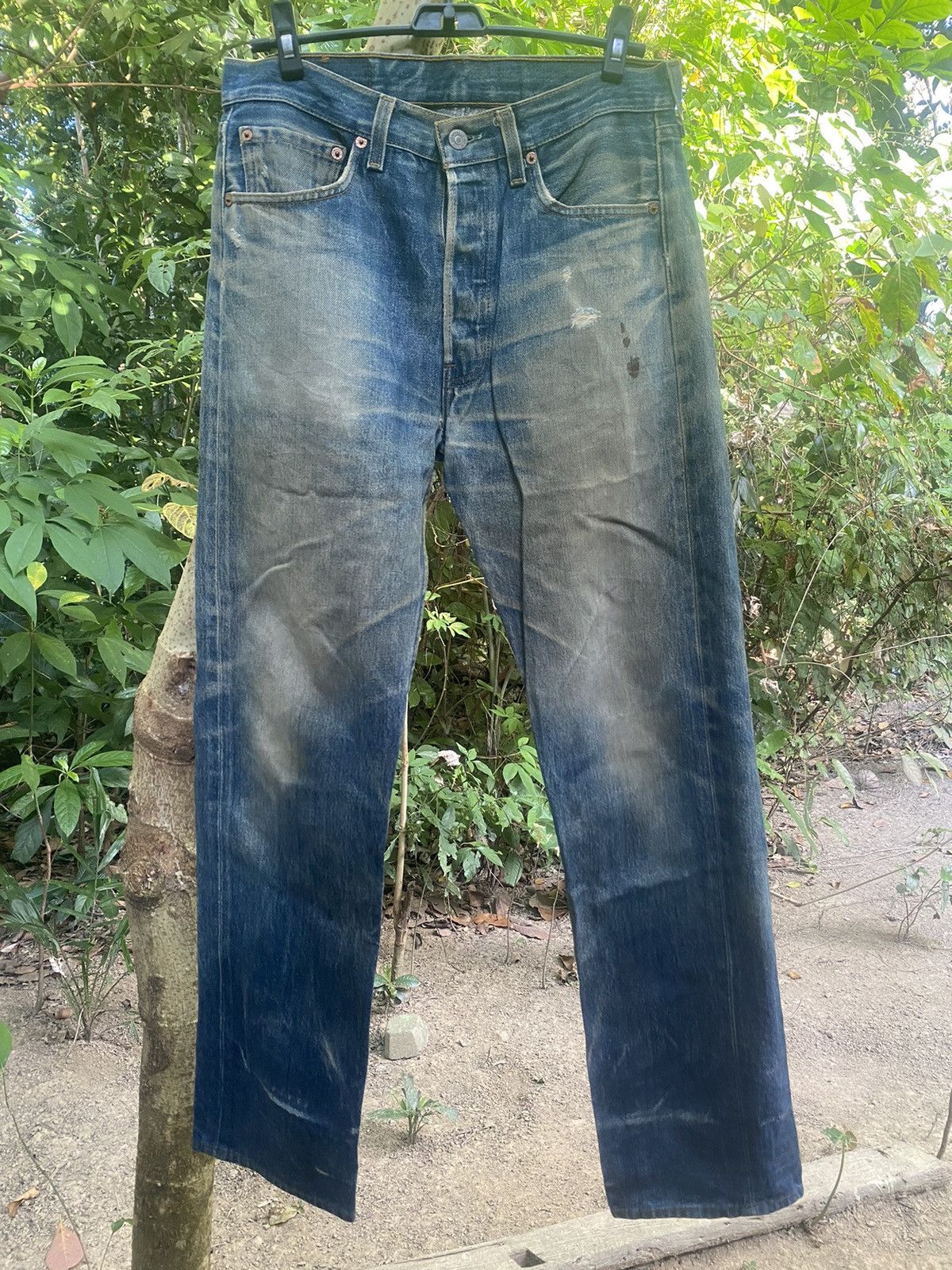 Levi's LEVIS 501 DISTRESSED VINTAGE DENIM Size US 32 / EU 48 - 1 Thumbnail