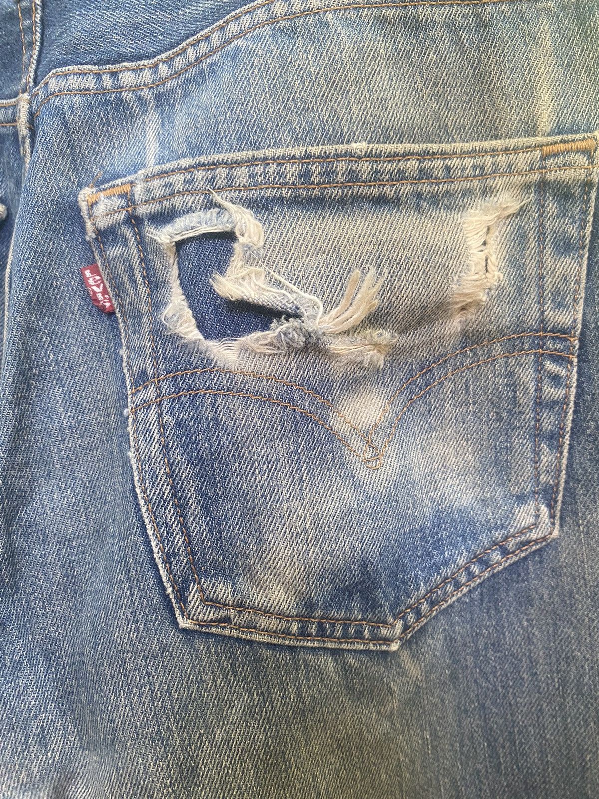 Levi's LEVIS 501 DISTRESSED VINTAGE DENIM Size US 32 / EU 48 - 4 Thumbnail