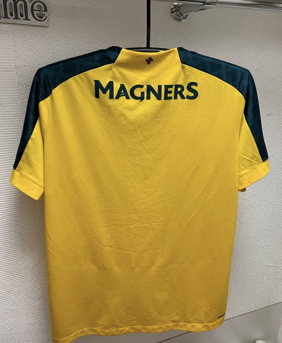 New Balance Celtic new balance soccer jersey yellow Xl dafabet | Grailed
