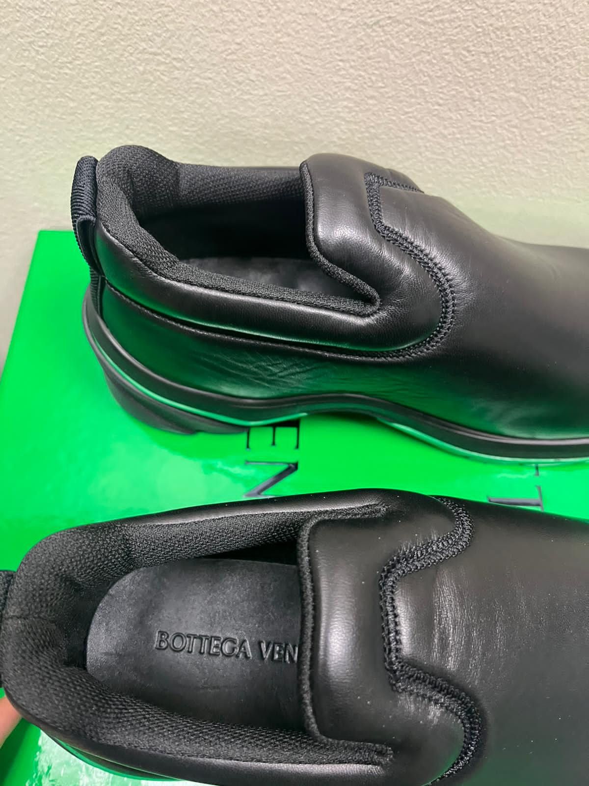 Bottega Veneta Flash Sneaker in Lagoon Nappa in Black Size US 10 / EU 43 - 11 Thumbnail