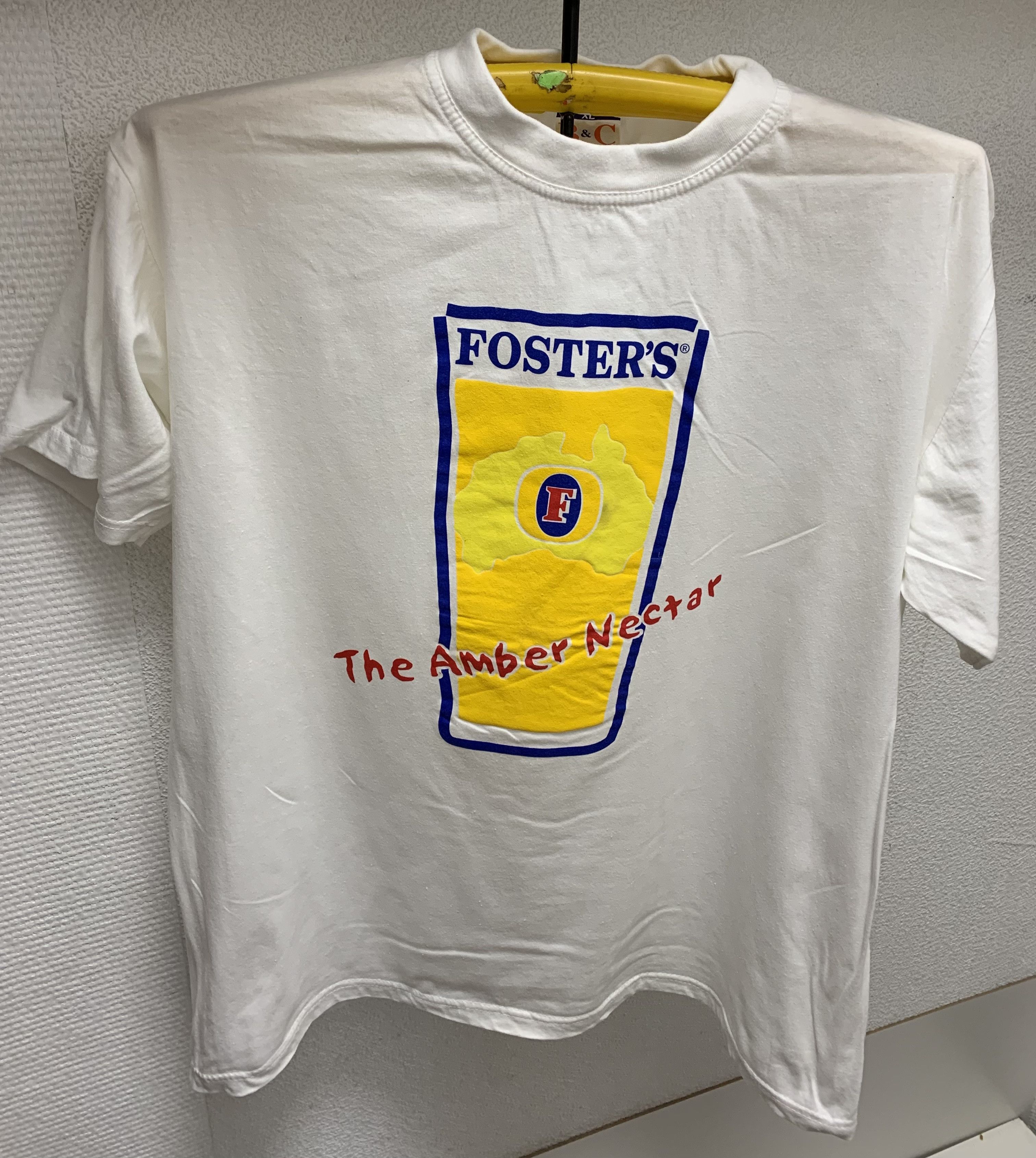 Vintage Fosters American vintage big logo t-shirt white Xl size Size US XL / EU 56 / 4 - 1 Thumbnail