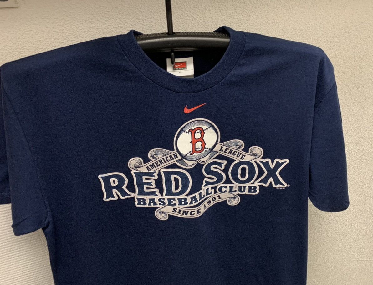 Nike Nike Red Sox baseball club 2005 vintage t-shirt M sz red tag Size US M / EU 48-50 / 2 - 2 Thumbnail