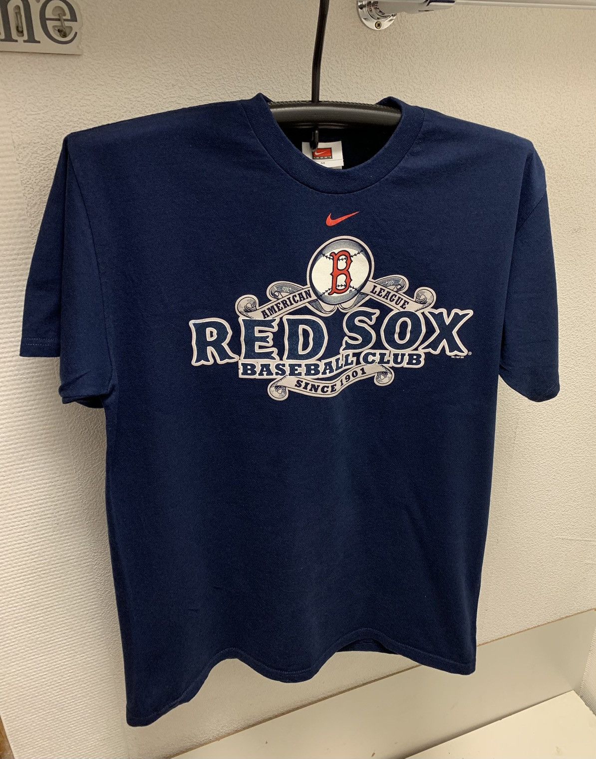 Nike Nike Red Sox baseball club 2005 vintage t-shirt M sz red tag Size US M / EU 48-50 / 2 - 1 Thumbnail