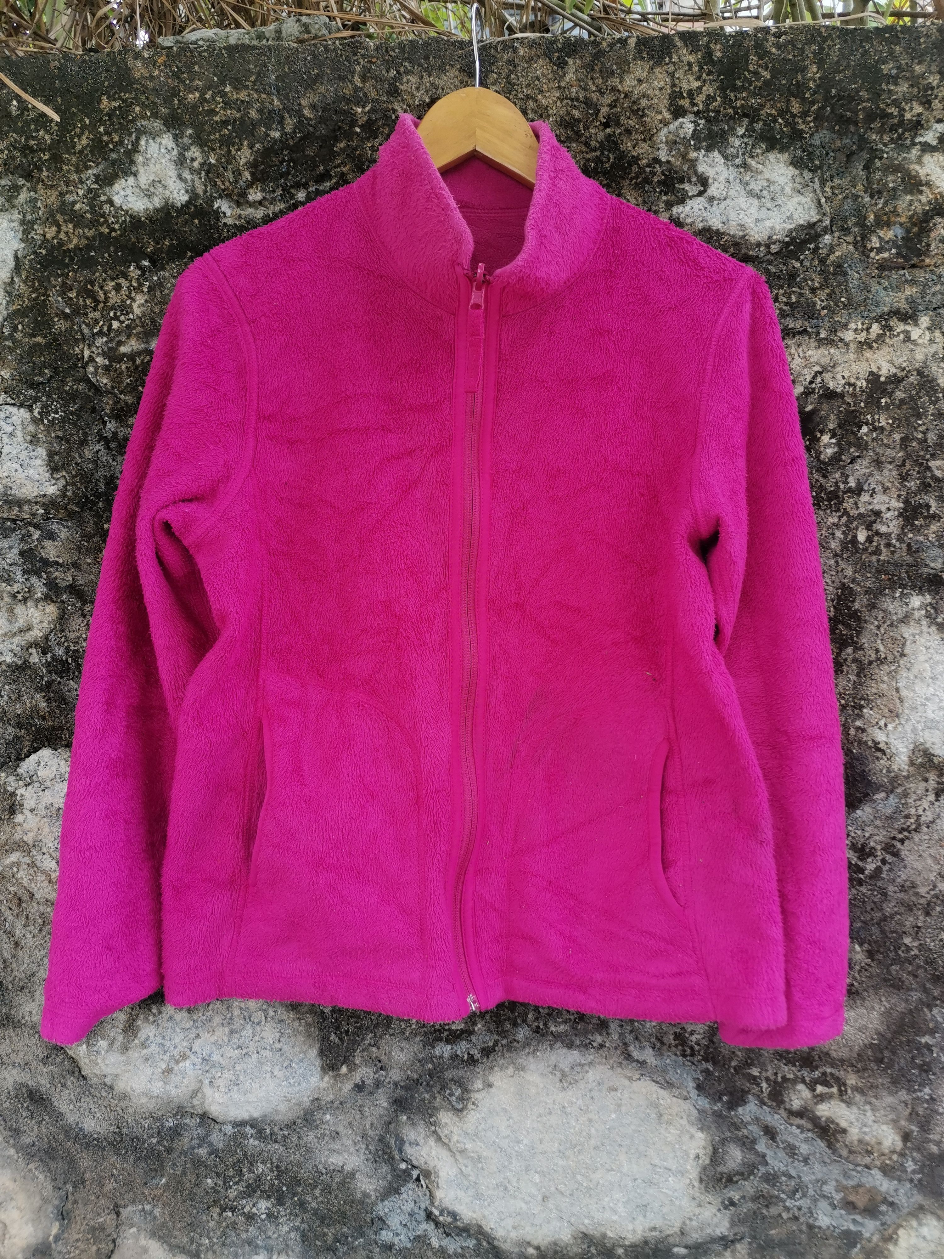 Japanese Brand Japanese brand Uniqlo Fleece Reversible Sweater Jacket Size US S / EU 44-46 / 1 - 3 Thumbnail