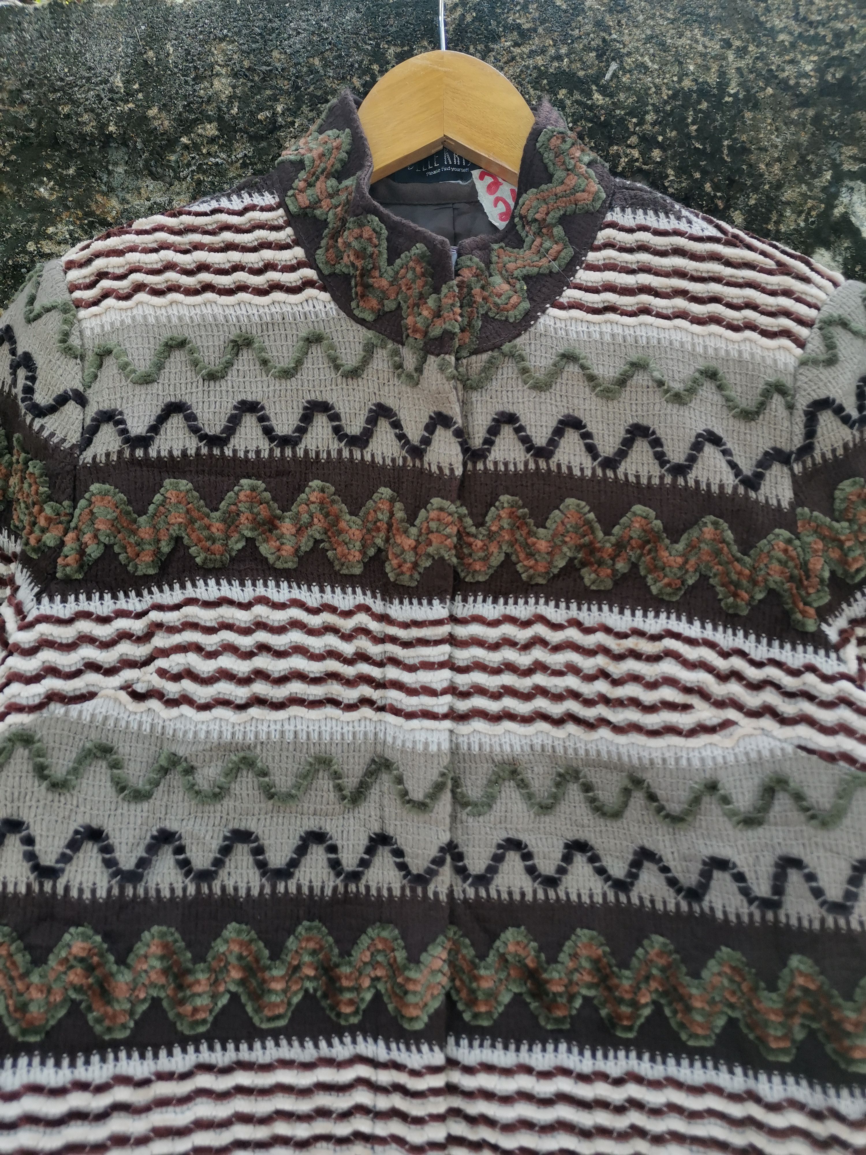 Japanese Brand Vintage 90s Belle Kristy 3D Navajo Jacket Size S / US 4 / IT 40 - 2 Thumbnail