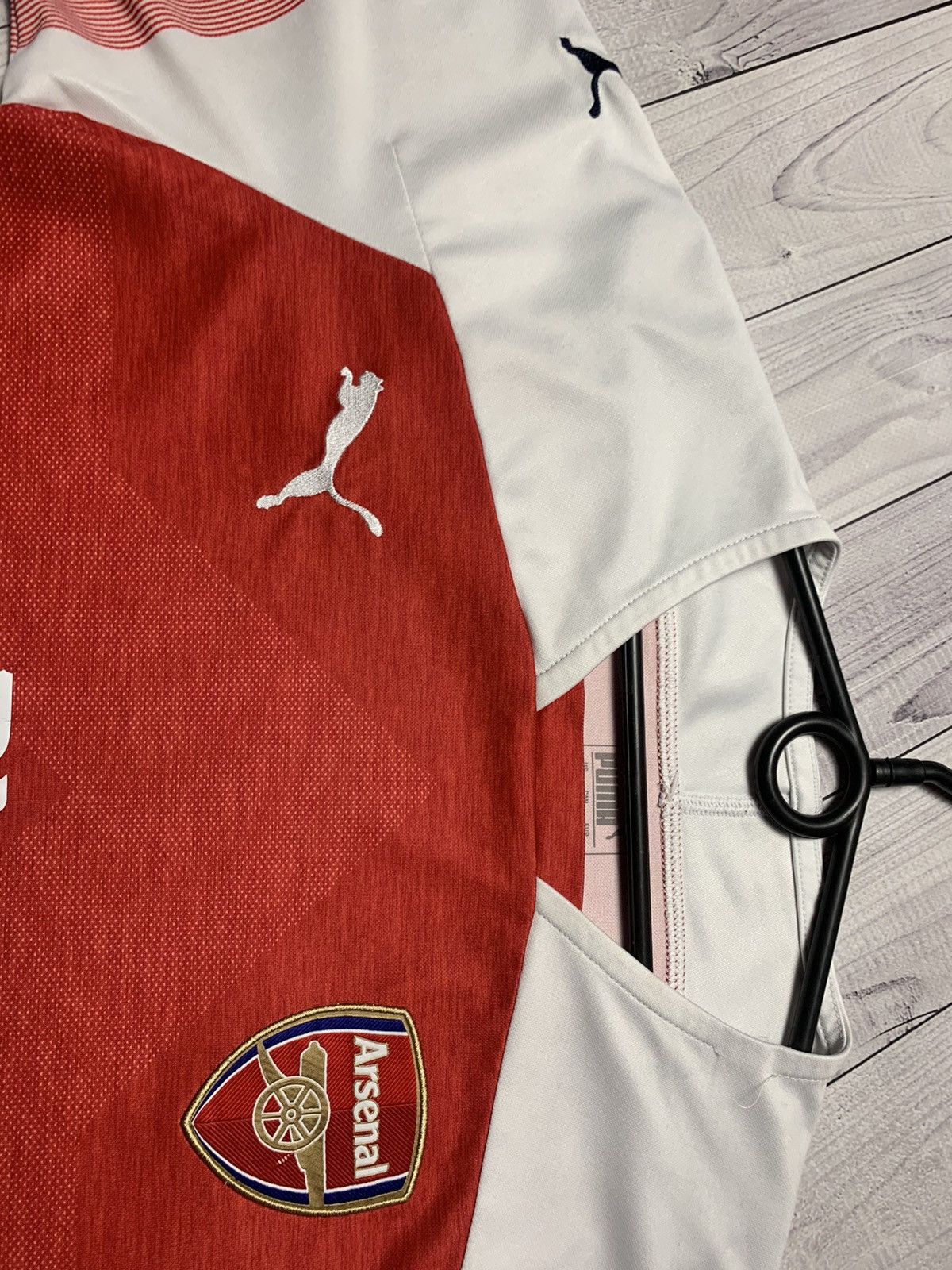 Anti Social Social Club Puma Arsenal soccer jersey size M Size US M / EU 48-50 / 2 - 4 Thumbnail