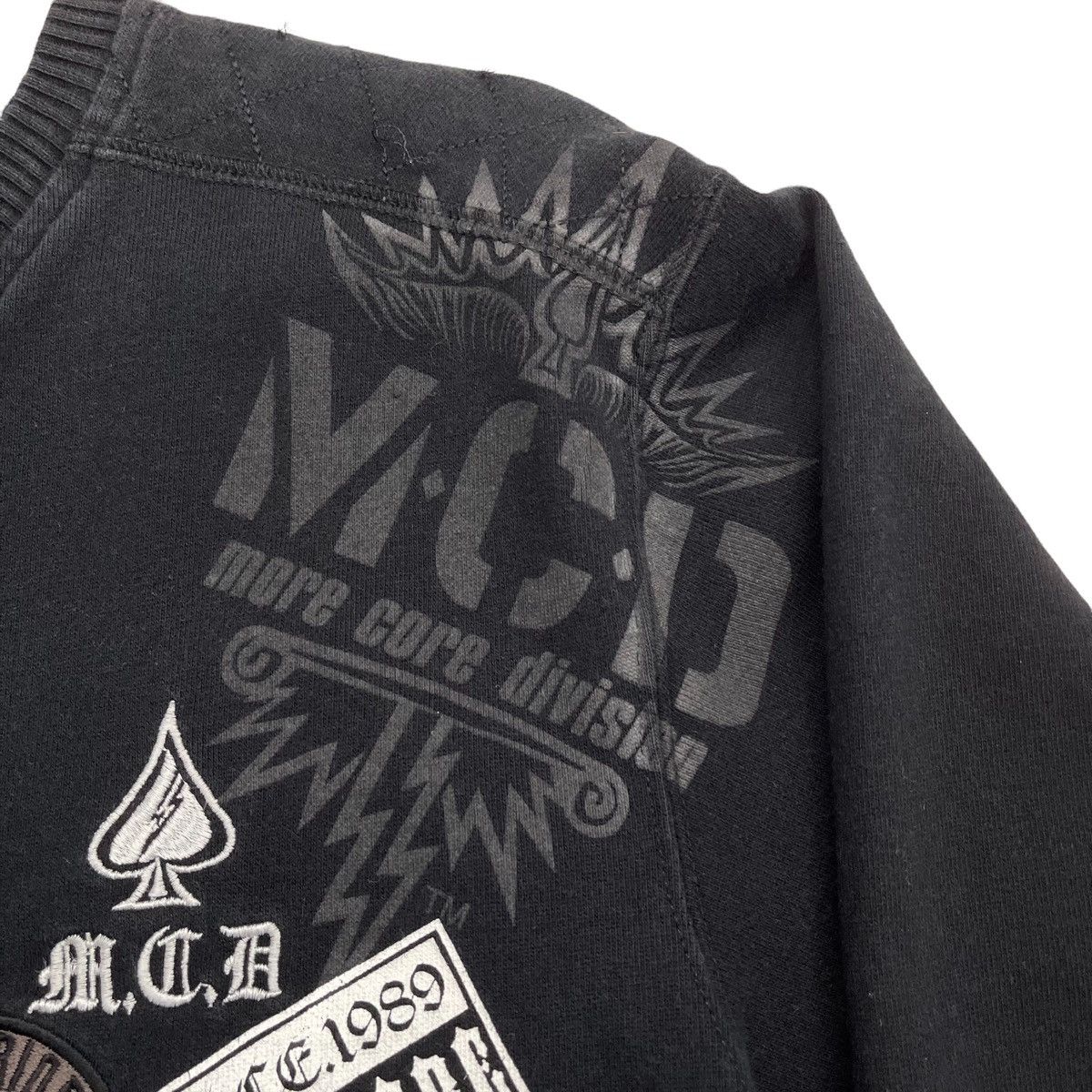 Japanese Brand × Vintage Mcd Punk Rock Surf Vneck Sweatshirt Size S Size US M / EU 48-50 / 2 - 8 Thumbnail