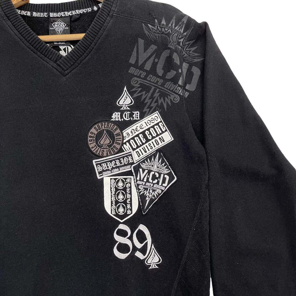 Japanese Brand × Vintage Mcd Punk Rock Surf Vneck Sweatshirt Size S Size US M / EU 48-50 / 2 - 7 Thumbnail