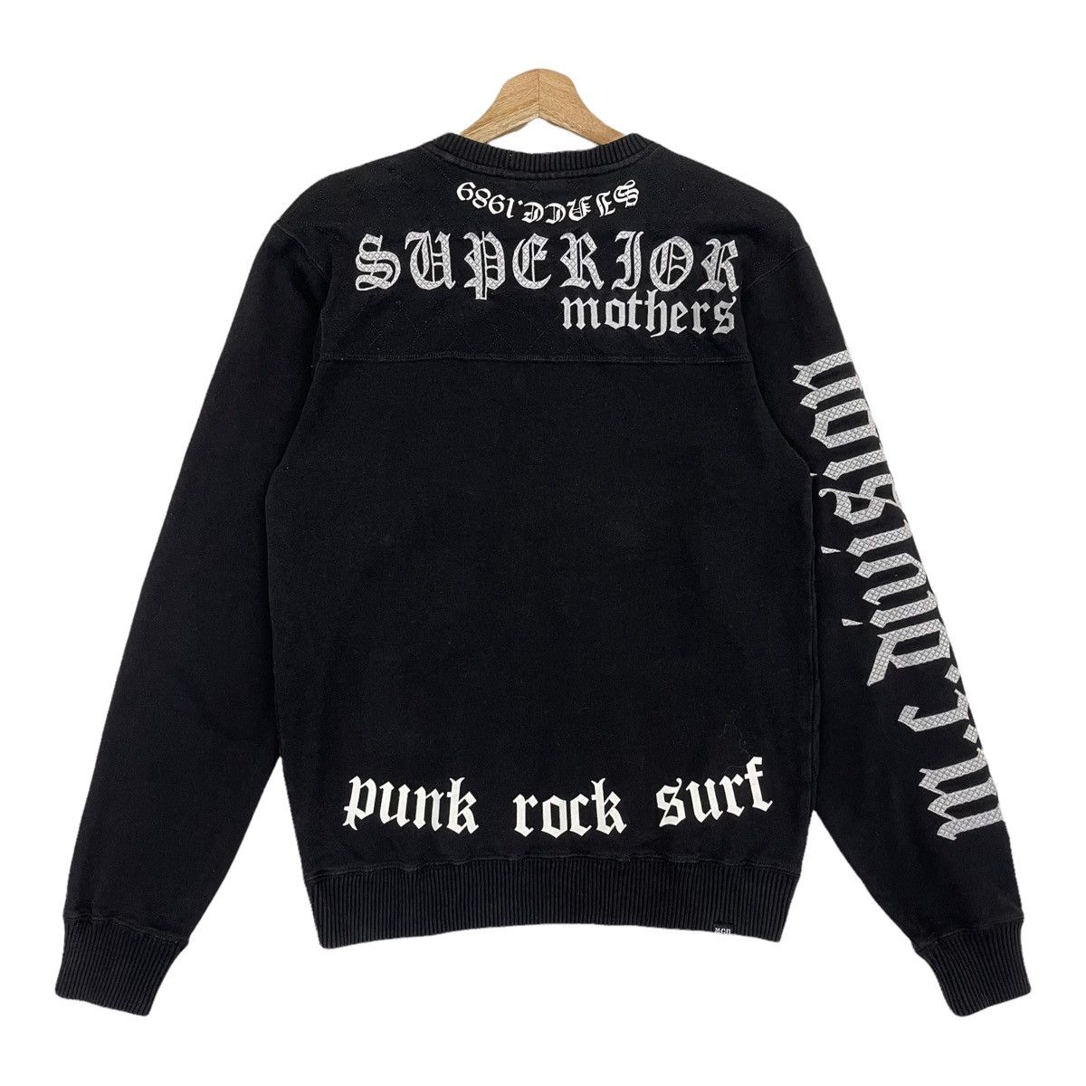 Japanese Brand × Vintage Mcd Punk Rock Surf Vneck Sweatshirt Size S Size US M / EU 48-50 / 2 - 9 Thumbnail