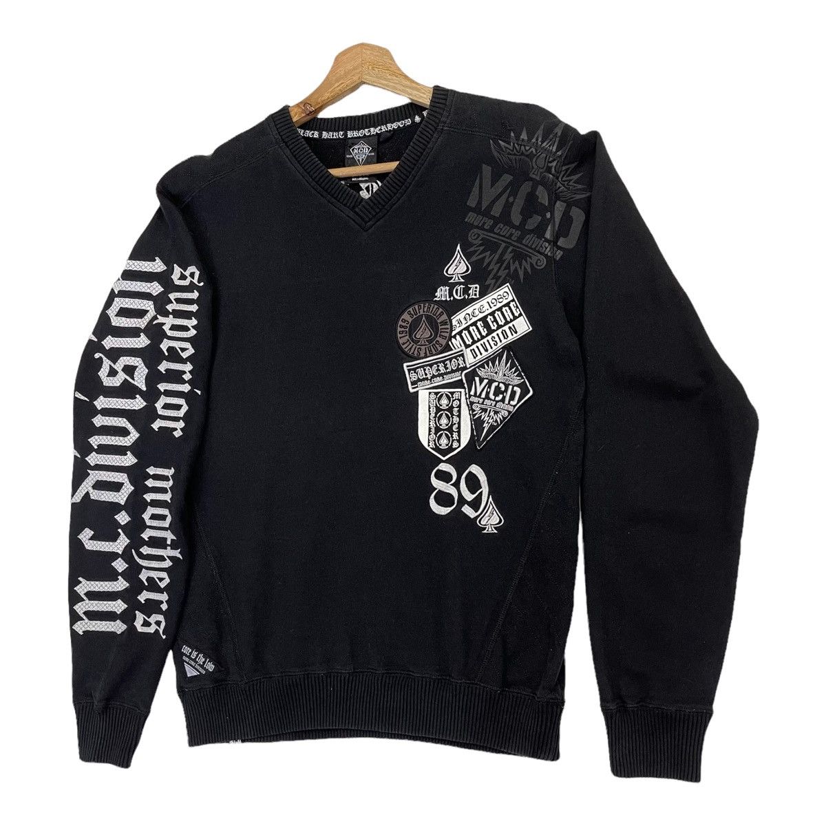 Japanese Brand × Vintage Mcd Punk Rock Surf Vneck Sweatshirt Size S Size US M / EU 48-50 / 2 - 3 Thumbnail