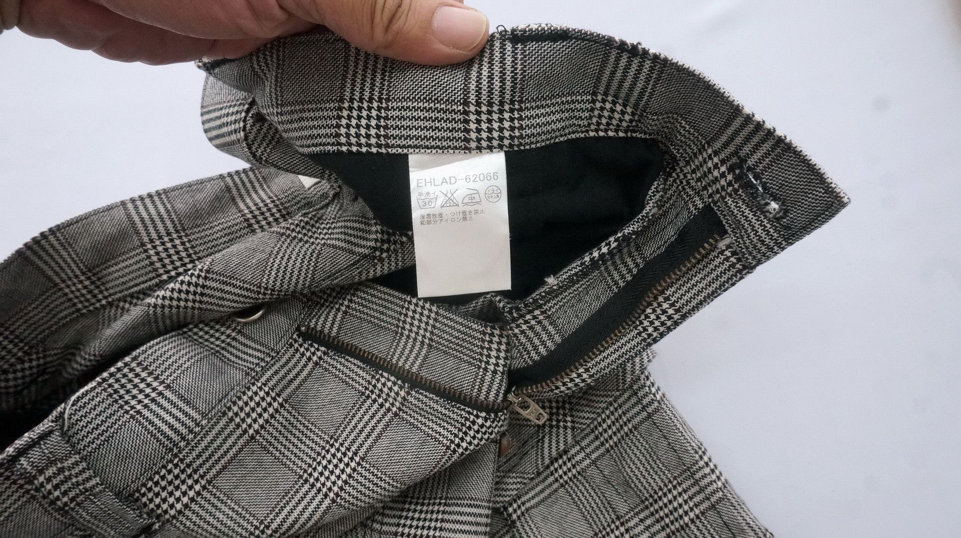 Japanese Brand KLEIN PLUS HOMME Glen Slim Skinny Fit Pants Size US 31 - 17 Thumbnail