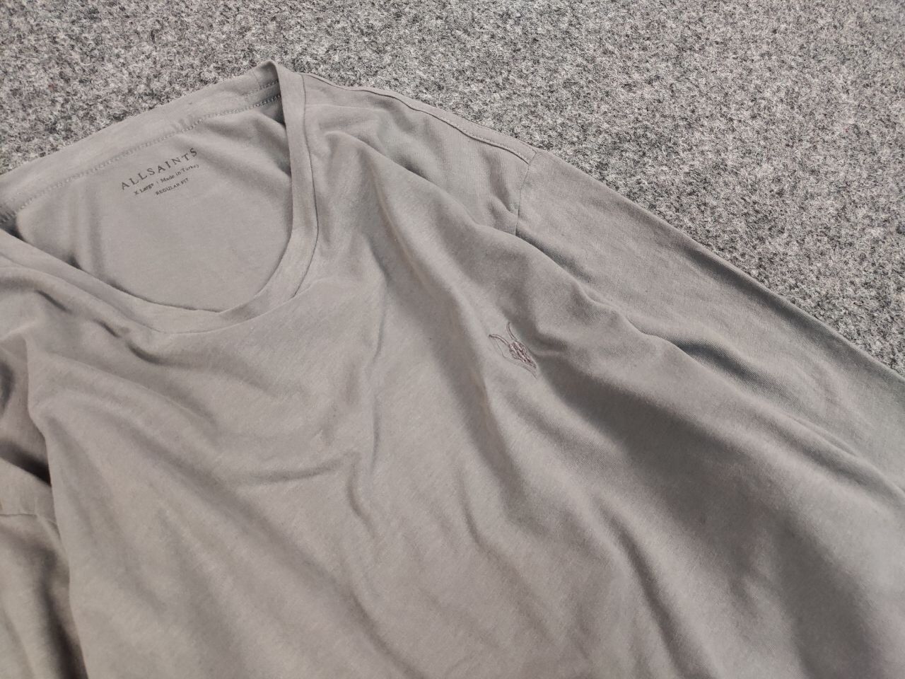 Allsaints Allsaints Brace ls crew Blanc Gray Mens long sleeve Size US L / EU 52-54 / 3 - 12 Thumbnail
