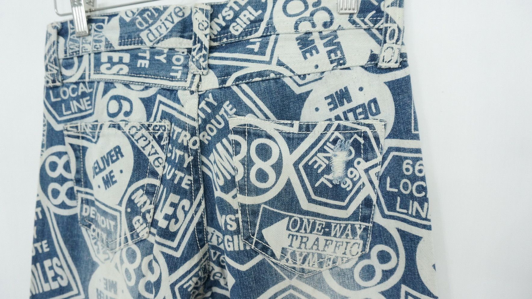 Japanese Brand GRAZIE Detroit City Overprint Distressed Women's Denim Size 29" - 11 Thumbnail