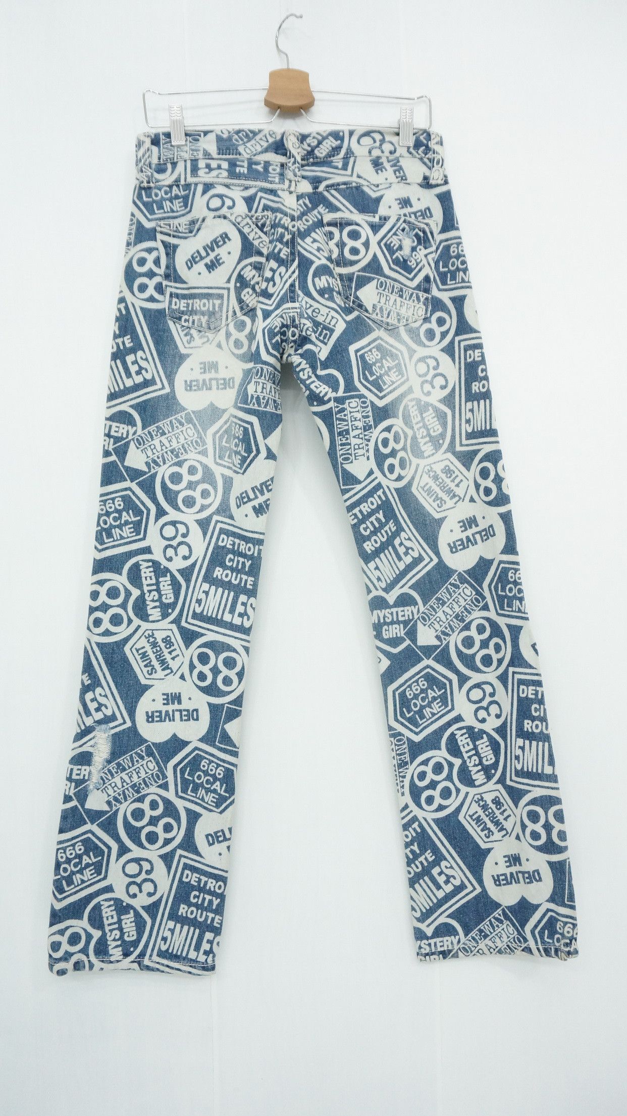 Japanese Brand GRAZIE Detroit City Overprint Distressed Women's Denim Size 29" - 3 Thumbnail