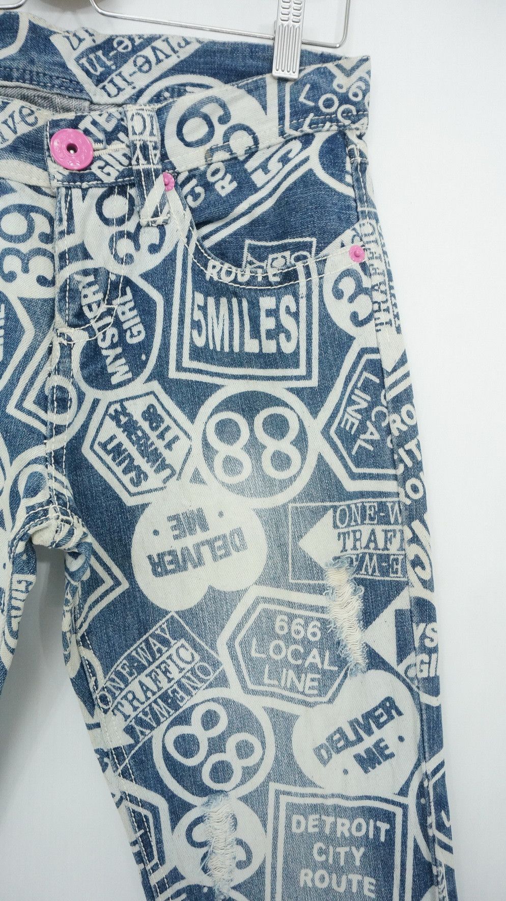 Japanese Brand GRAZIE Detroit City Overprint Distressed Women's Denim Size 29" - 5 Thumbnail