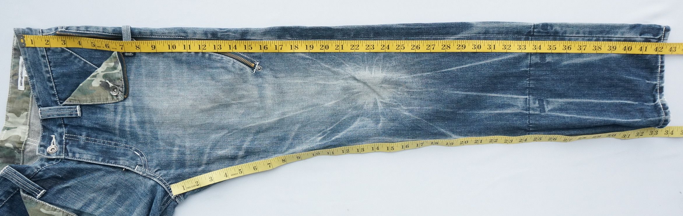 semanticdesign Rare! SEMANTIC DESIGN Long Zipper Pocket Camo Roll Up Jeans Size US 29 - 14 Thumbnail