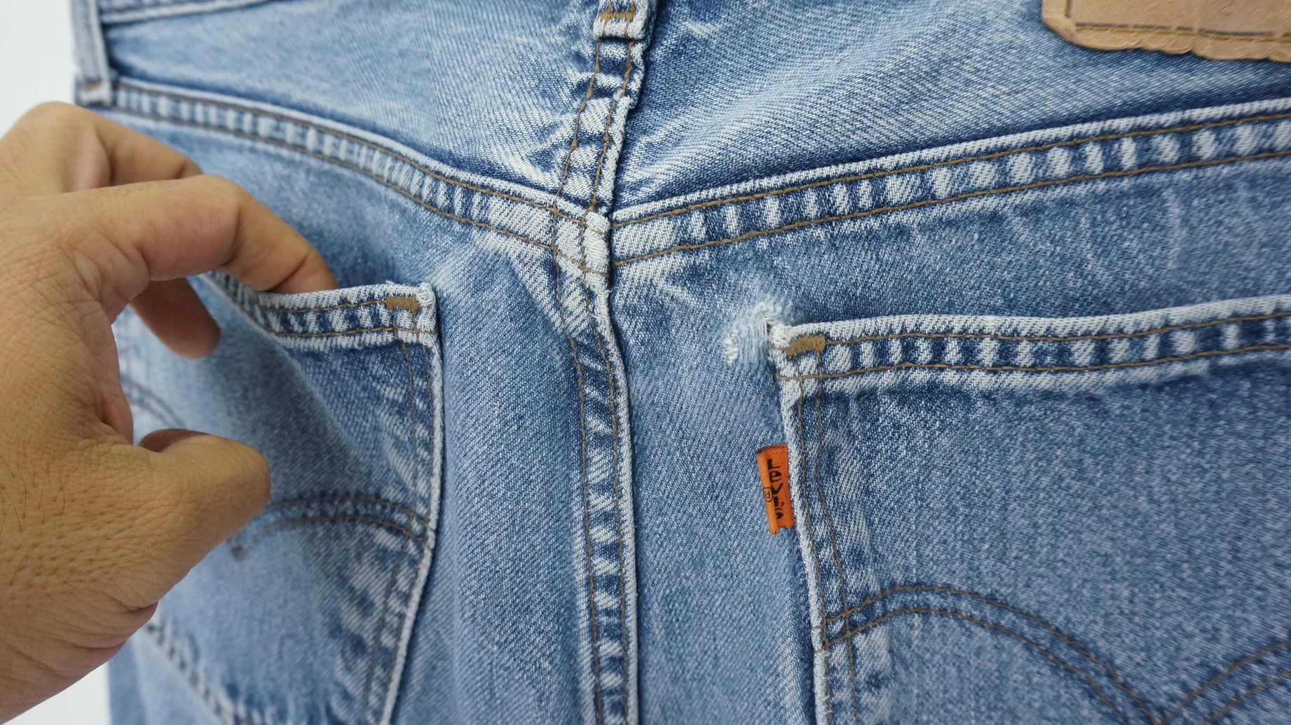 - 90s Vintage Levi's 615 Ripped Jeans