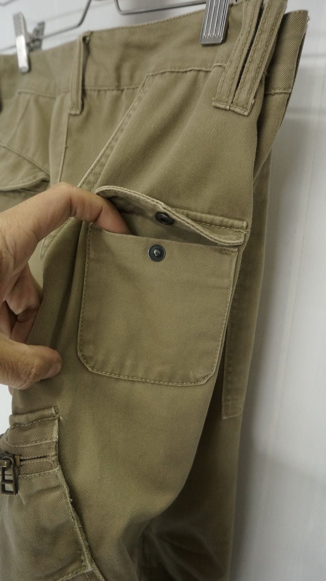 Japanese Brand Japanese Brand DOMINATE Handcrafted Worn Cargo Size US 30 / EU 46 - 13 Thumbnail