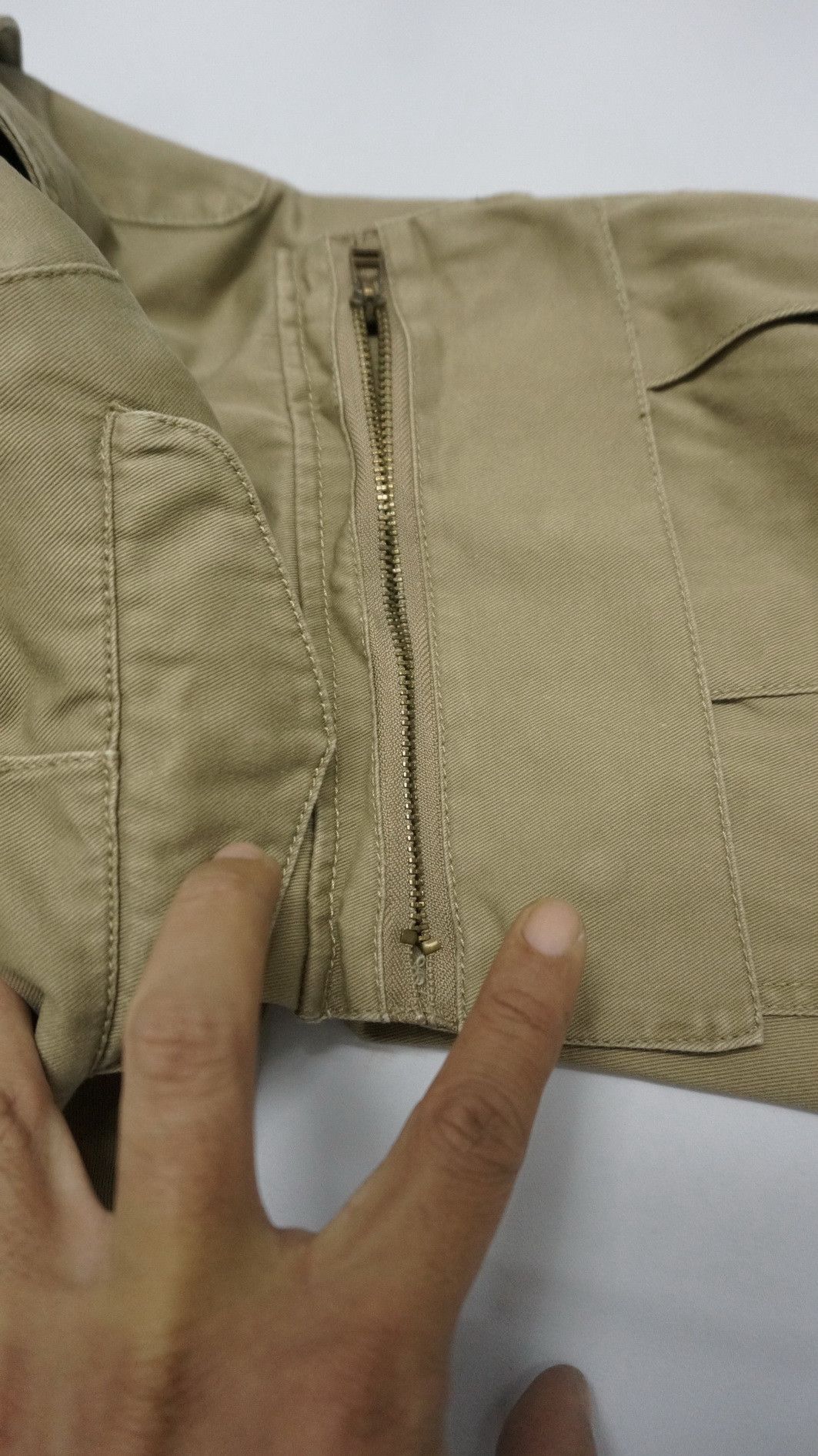 Japanese Brand Japanese Brand DOMINATE Handcrafted Worn Cargo Size US 30 / EU 46 - 21 Thumbnail
