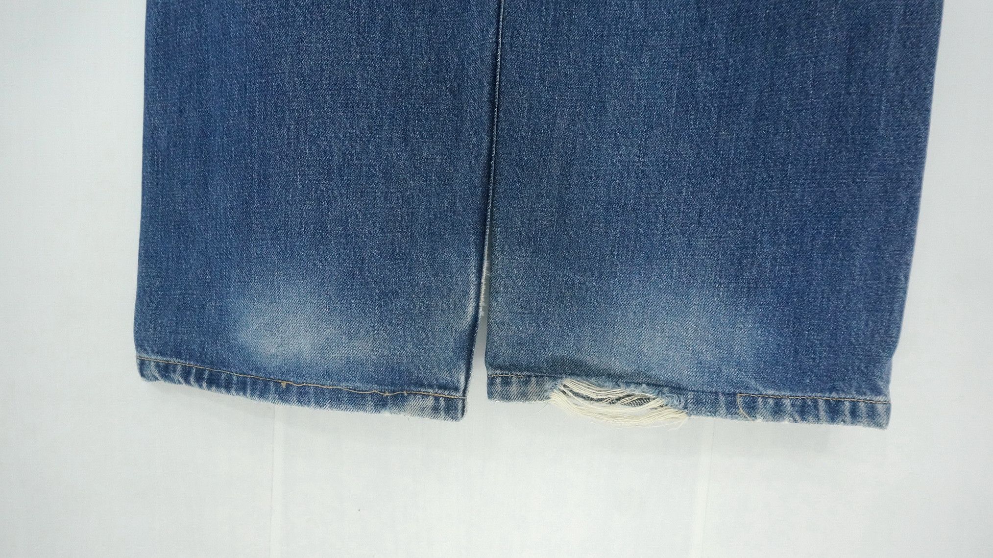 Levi's Levi's 504 Japan Vintage 90s Midwash Jeans LF13 Size US 29 - 12 Thumbnail
