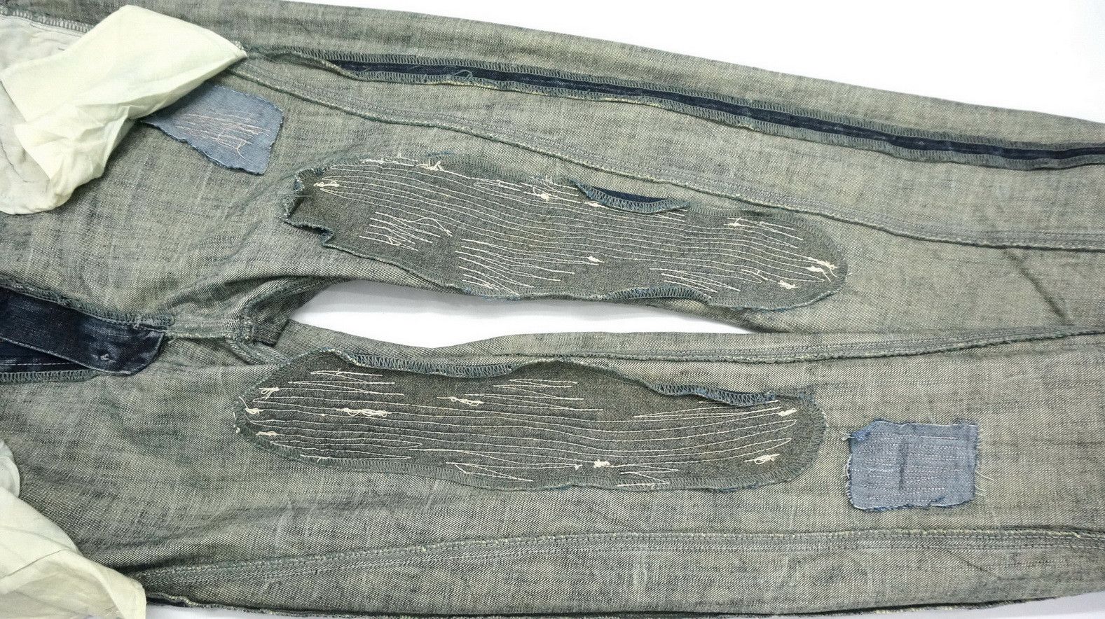 Japanese Brand Vintage Japanese Brand ANN DO Boro Tribal Flared Jeans Size US 32 / EU 48 - 23 Thumbnail