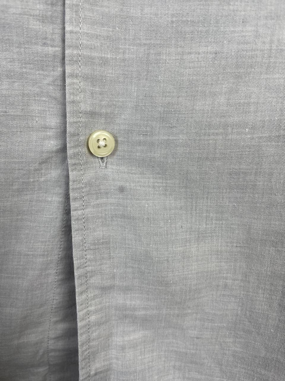 Uniqlo Uniqlo luxury shirt size L Size US L / EU 52-54 / 3 - 3 Thumbnail