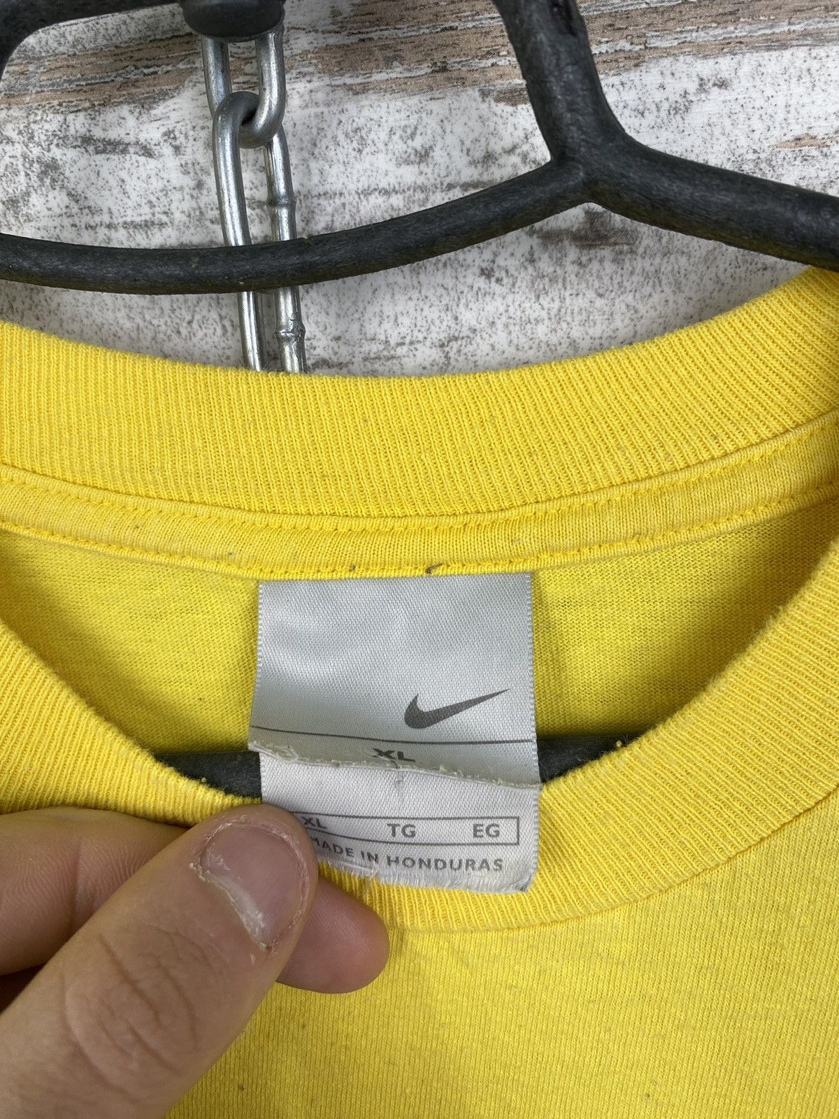 Nike × Vintage Mens Vintage Nike Big Logo T Shirt rare y2k streetwear tee Size US XL / EU 56 / 4 - 7 Thumbnail