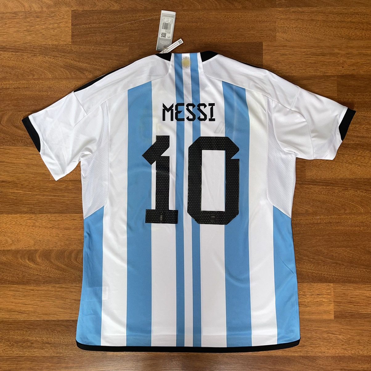 Adidas NWT ARGENTINA ADIDAS 2022 WC FOOTBALL HOME JERSEY #10 MESSI Size US XL / EU 56 / 4 - 1 Thumbnail