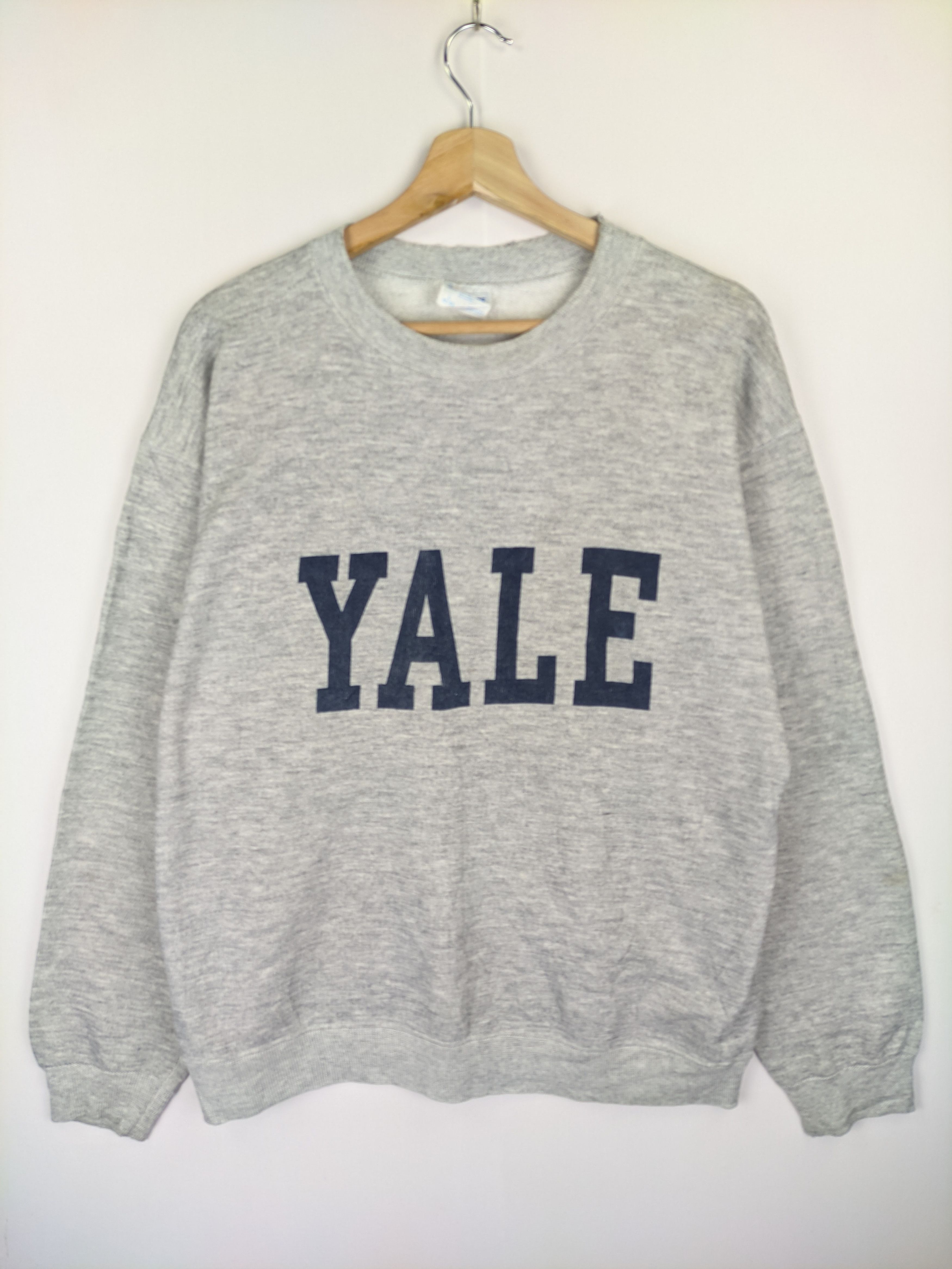Hanes Steals🔥Vintage Sweatshirt Yale by Hanes Size US L / EU 52-54 / 3 - 1 Thumbnail