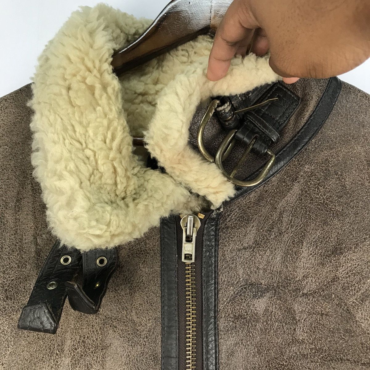 Vintage VINTAGE US ARMY B3 SHEEPSKIN Size US M / EU 48-50 / 2 - 13 Thumbnail