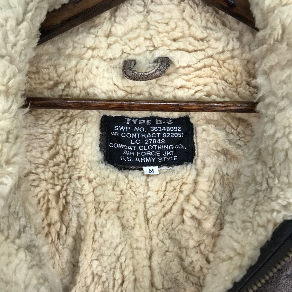 Vintage VINTAGE US ARMY B3 SHEEPSKIN Size US M / EU 48-50 / 2 - 14 Thumbnail
